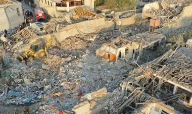 Gəncəyə dəyən raket zərbəsi bir ailənin simasında anbaan...