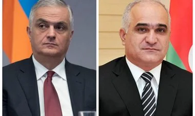 Azərbaycan və Ermənistan komissiyalarının iclası başlayıb