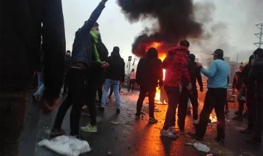 İranda nə baş verir: etiraz, yoxsa inqilab?