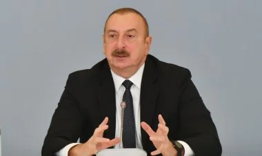 Niyə İranda erməni məktəbi var, Azərbaycan məktəbi yoxdur?