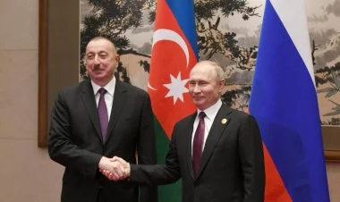 İlham Əliyev Putinlə danışdı