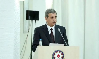Oruc Zalov təqaüdə göndərildi