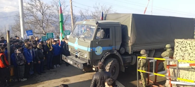 Sülhməramlıların avtomobilləri yenə Laçın yolundan keçdi