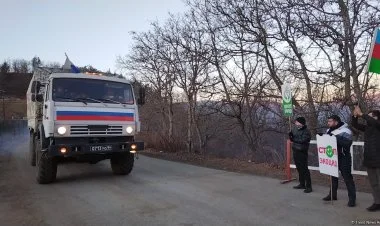 Sülhməramlıların 8 maşını Xankəndiyə keçdi