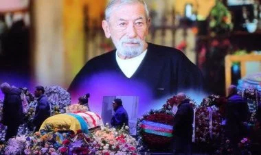 Bu gün Vaxtanq Kikabidze dəfn olunur