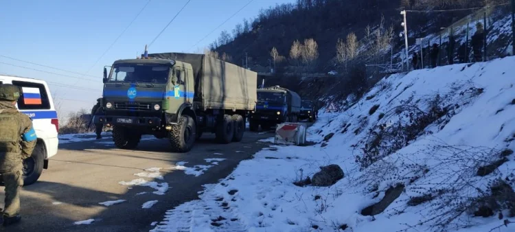 Laçın-Xankəndi yolundan daha 10 avtomobil keçdi