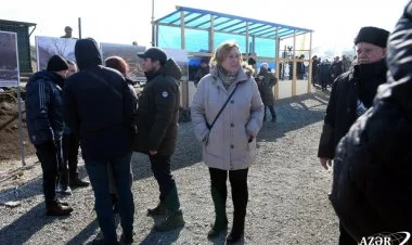 Rus İcması Laçın yolundakı aksiyaya qoşuldu FOTO