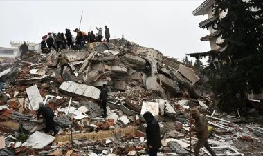 Zəlzələ qurbanlarının sayı 9000-ə çatır