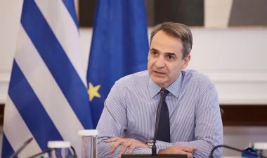 Kiriakos Mitsotakis: Qonşulara kömək etmək bizim borcumuzdur