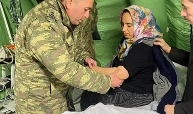 Hərbi həkimlərimiz Kahramanmaraşda 17 nəfəri əməliyyat edib