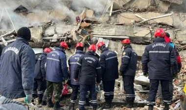 Xilasedicilərimiz 105 saat sonra məktəbli qızı sağ çıxardı