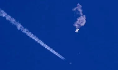 ABŞ ordusu Huron gölü üzərində uçan obyekti məhv edib