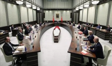 Ərdoğan hökuməti iclasa toplayır