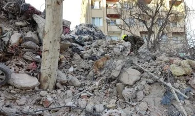 Xilasedicilərimizin çıxardığı cəsədlərin sayı artdı VİDEO