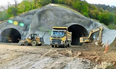 Kəlbəcərdə tunel tikintisi zamanı türkiyəli fəhlə ölüb