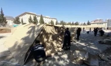 FHN Kahramanmaraşda çadır şəhərcikləri qurur