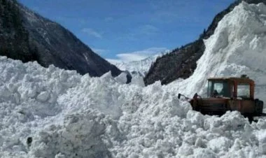 Zəngəzurda batalyon komandiri dərəyə yuvarlanaraq ölüb