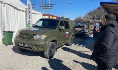 Sülhməramlıların yeddi avtomobil aksiya ərazisindən keçdi