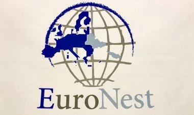 Avronest ermənilərin antiazərbaycan qətnaməsini rədd etdi