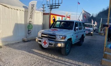 BQXK-nın 7 avtomobili Laçın istiqamətinə gedib