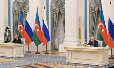 Azərbaycan öhdəliklərini necə yerinə yetirir, Rusiya necə?