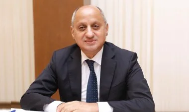 Bu gün Əfv Komissiyası 100-dən çox müraciətə baxıb