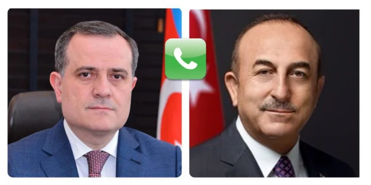 Ceyhun Bayramov Mövlud Çavuşoğlu ilə telefonla danışıb