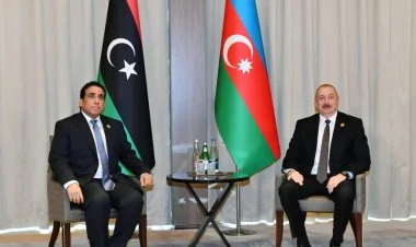 İlham Əliyev Liviya lideri ilə görüşüb