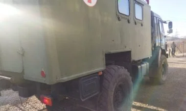 Sülhməramlıların avtomobilləri aksiya ərazisindən keçib