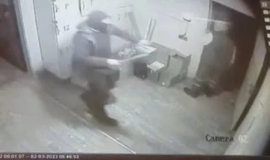 Gəncədə marketə basqın olub