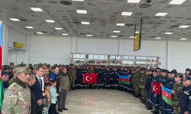 Türkiyədəki xilasetmə qüvvələrinin bir qrupu da Bakıya döndü