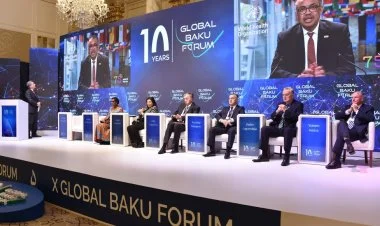 X Qlobal Bakı Forumunun panel iclası keçirilir