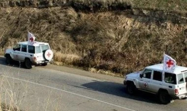 BQXK daha 16 xəstəni Xankəndidən İrəvana apardı