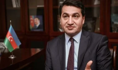 Hikmət Hacıyev: Ermənistan ərazi iddialarından əl çəkməlidir