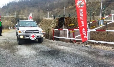 BQXK-nın səkkiz avtomobili Laçına gedib