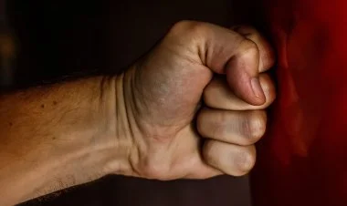 Korrupsiya araşdırmaçısı Gəncədə döyülüb