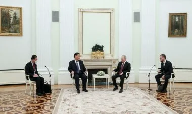 Çin - Yeni Dünya Sərpayısı Rusiyada...