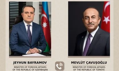 Bayramov və Çavuşoğlu regional vəziyyəti müzakirə ediblər