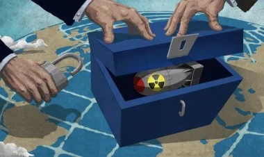Putinin Belarusa nüvə silahı göndərmək planı rədd edilir