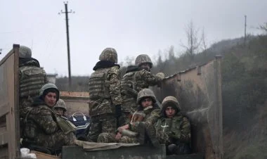 Ermənistan Azərbaycanla sərhədə qoşun və texnika toplayır