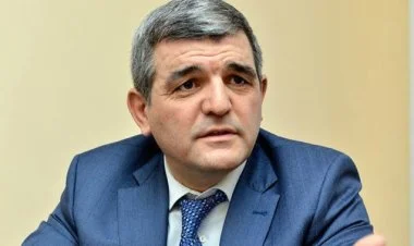 Fazil Mustafanın güllə dəymiş avtomobili VİDEO
