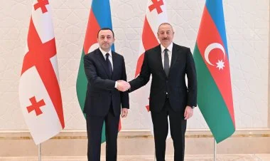 İlham Əliyevin Qaribaşvili ilə təkbətək görüşü başlayıb
