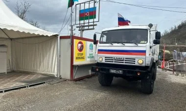 Sülhməramlıların avtomobilləri aksiya ərazisindən keçiblər
