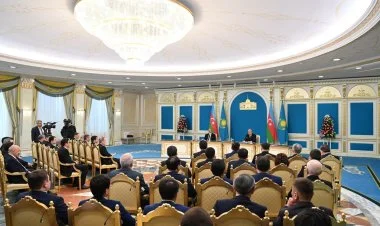 Prezidentlər mətbuata bəyanatlarla çıxış ediblər FOTO