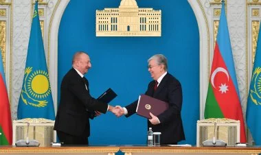 Azərbaycan-Qazaxıstan sənədləri imzalanıb FOTO