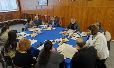 Azər Paşa Nemətovu Hacı İsmayılov əvəz edəcək