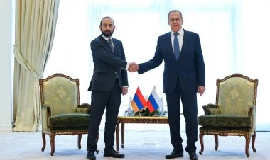 Lavrov və Mirzoyan Səmərqənddə görüşüblər