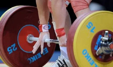 İrəvanda olan ağır atletlətimiz açılışda olmayacaqlar