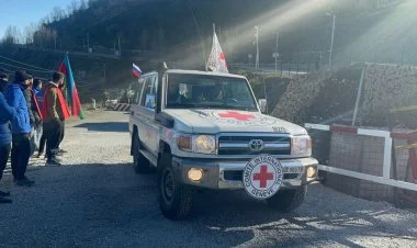 BQXK-nın avtomobilləri aksiya ərazisindən keçdi