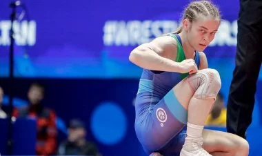 Mariya Stadnik mübarizəyə başlayır